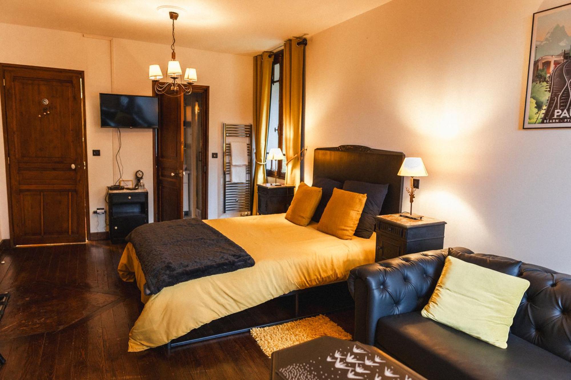 Les Ruisseaux Bed and Breakfast Cauterets Exteriör bild
