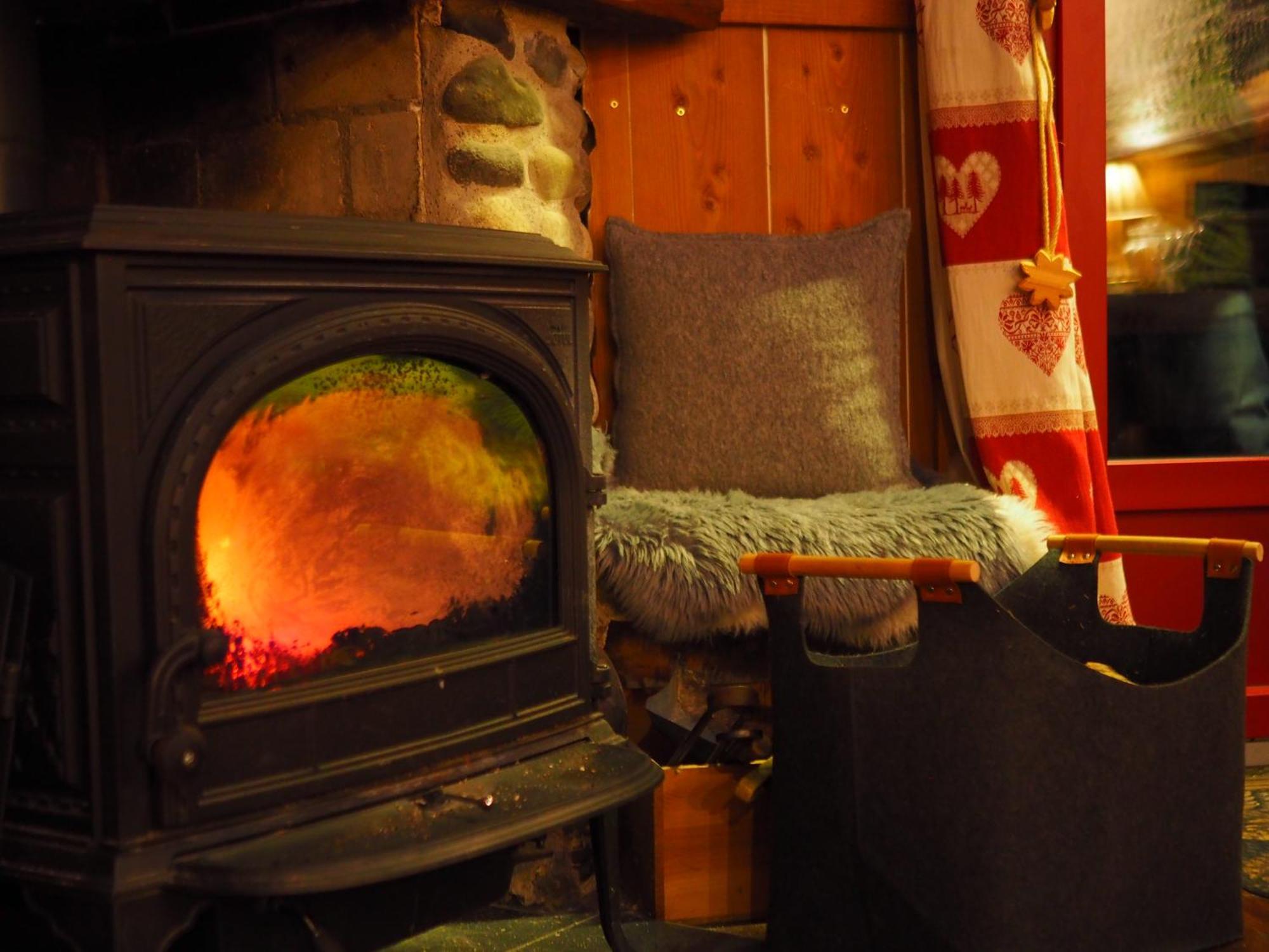 Les Ruisseaux Bed and Breakfast Cauterets Exteriör bild